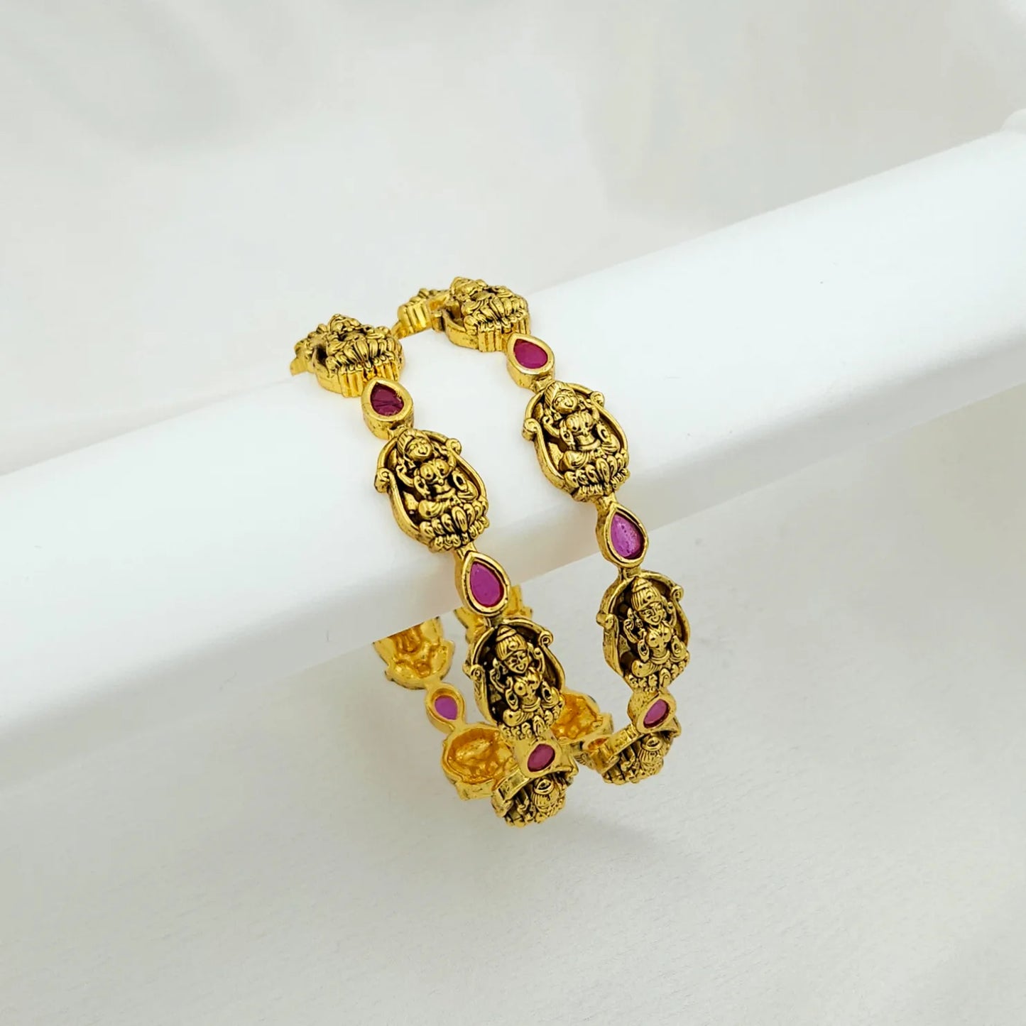 Lakshmi red drop curvy edge bangles for functions- set of 2