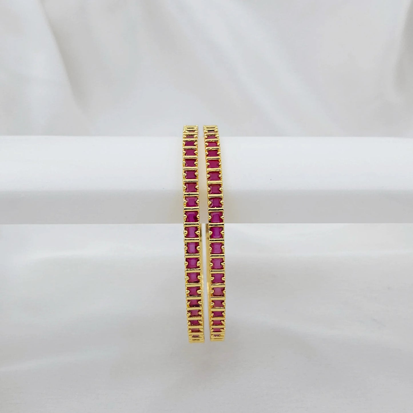Shiny Red Square Stone Bangle for Function