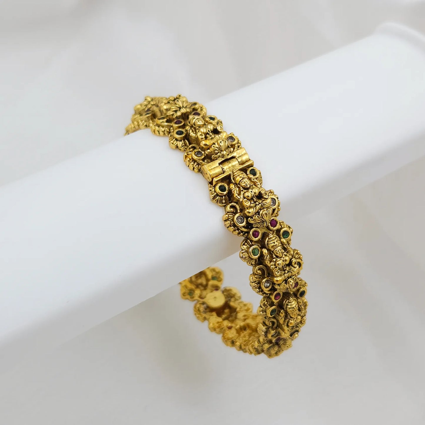 Antique Lakshmi goddess kada bracelet with lock - Single piece
