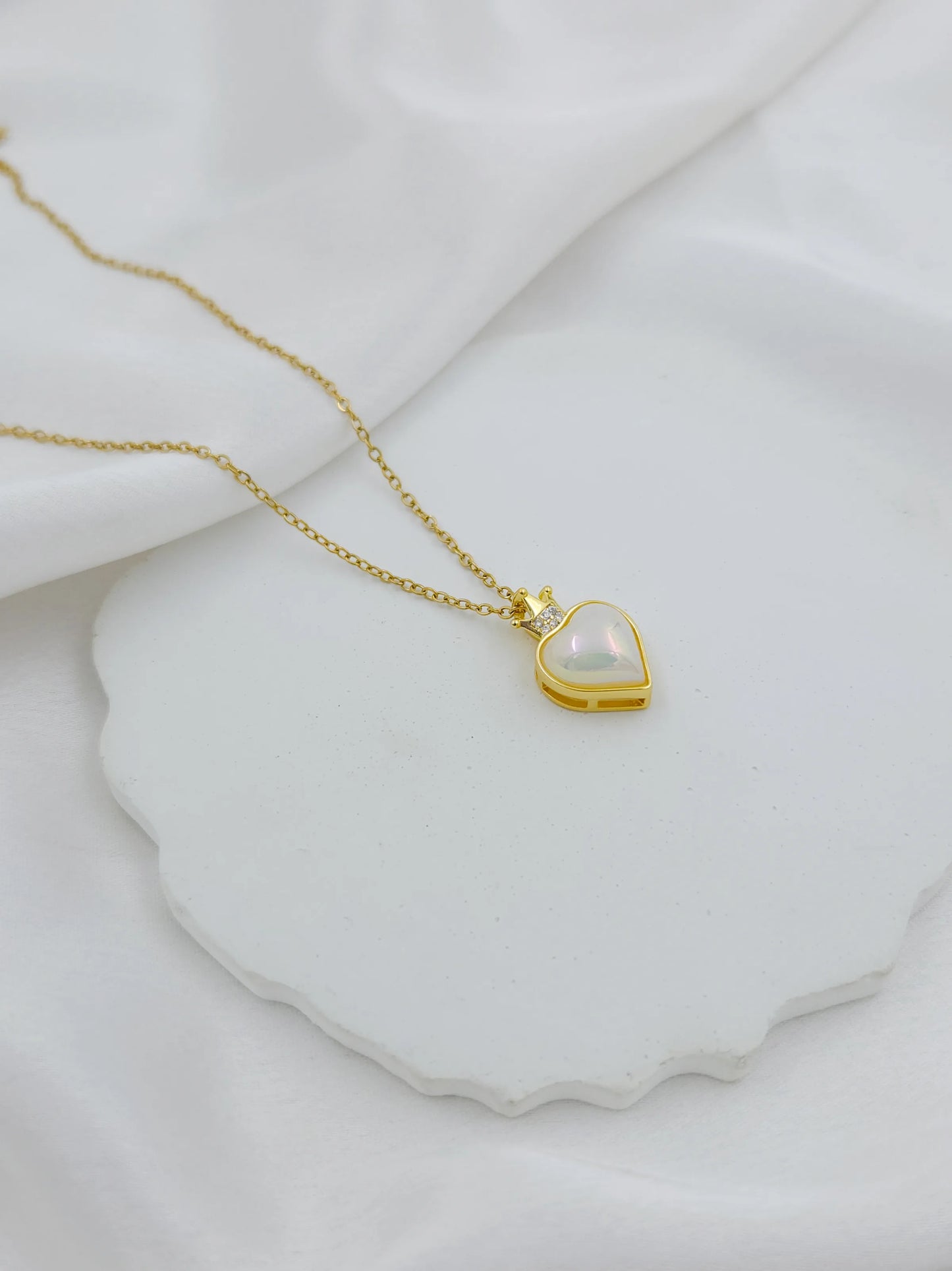 Crown Heart Pearl Pendant Necklace - Office Wear