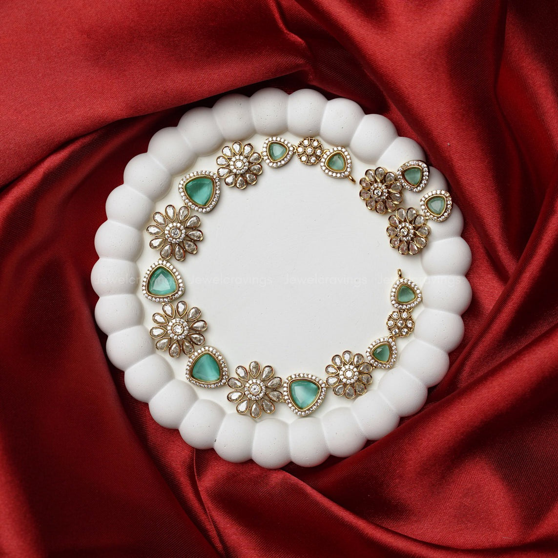Victorian Era Classic Necklace with Earrings 💃