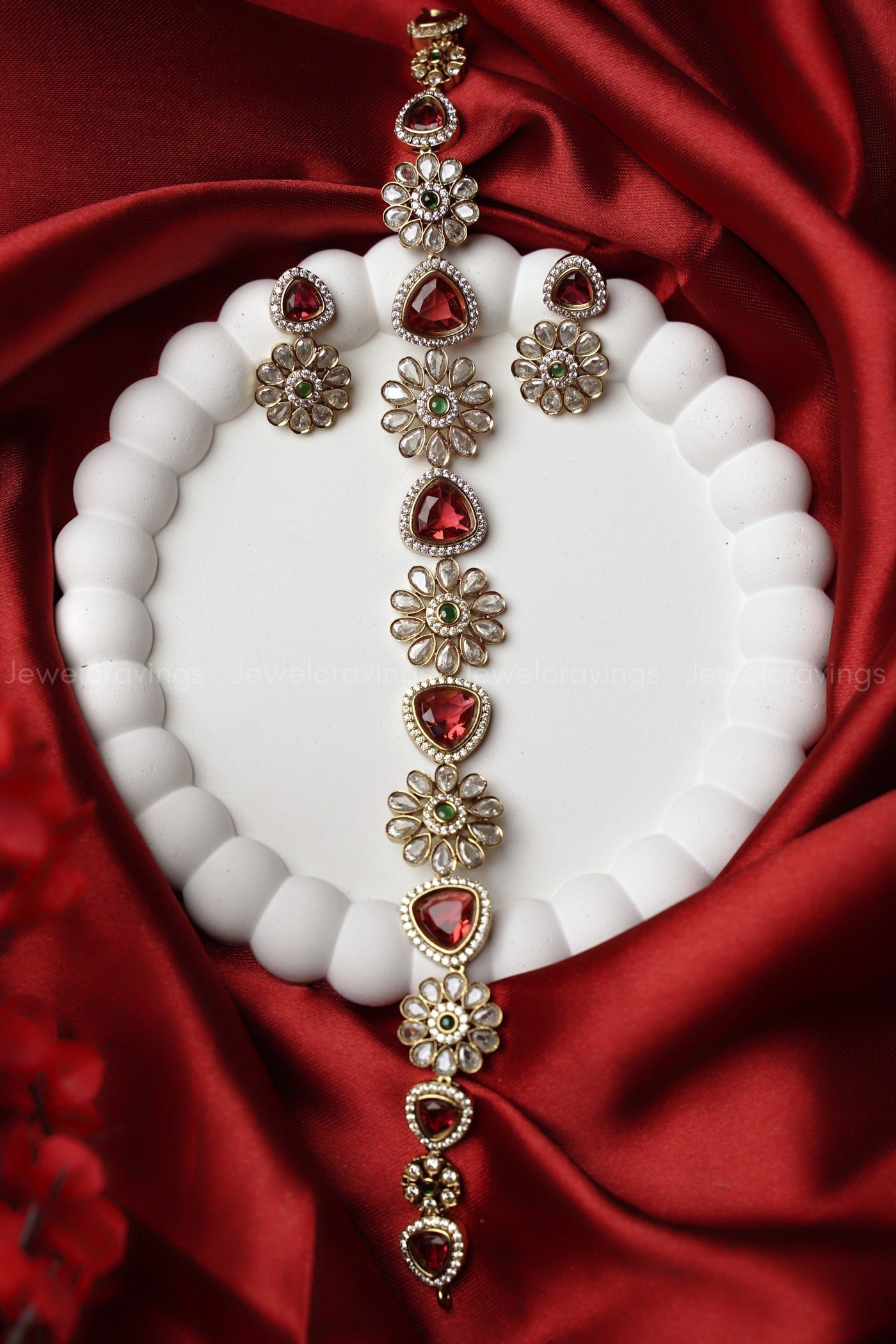 Victorian Era Classic Necklace with Earrings 💃