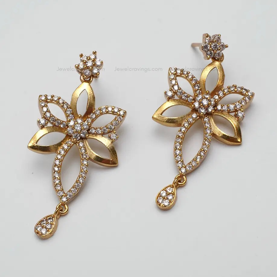 Floral Monday Necklace with Earrings