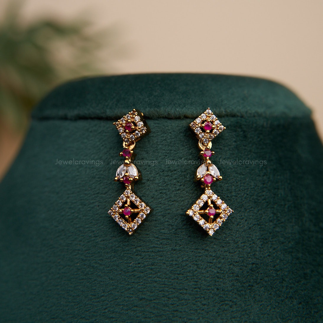 Stargaze Necklace with Earrings