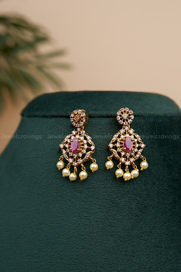 Pearlie Drops Necklace with Earrings
