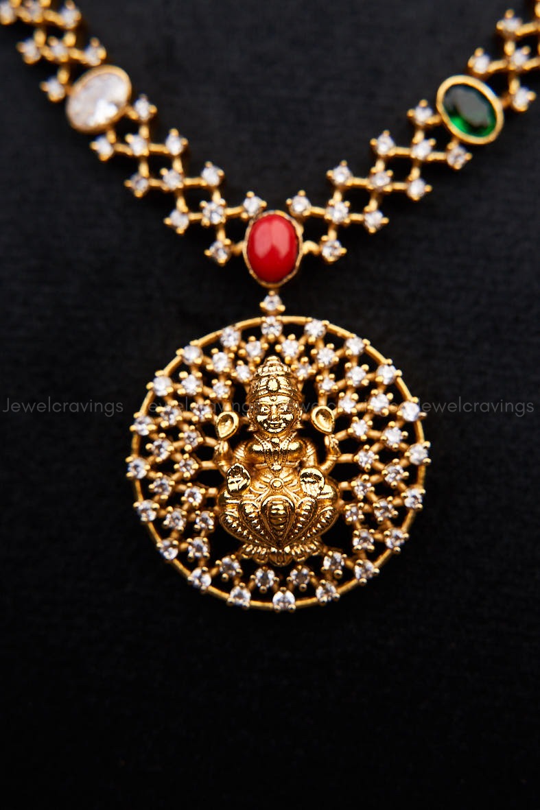 Tanisha Antique Necklace with Earrings