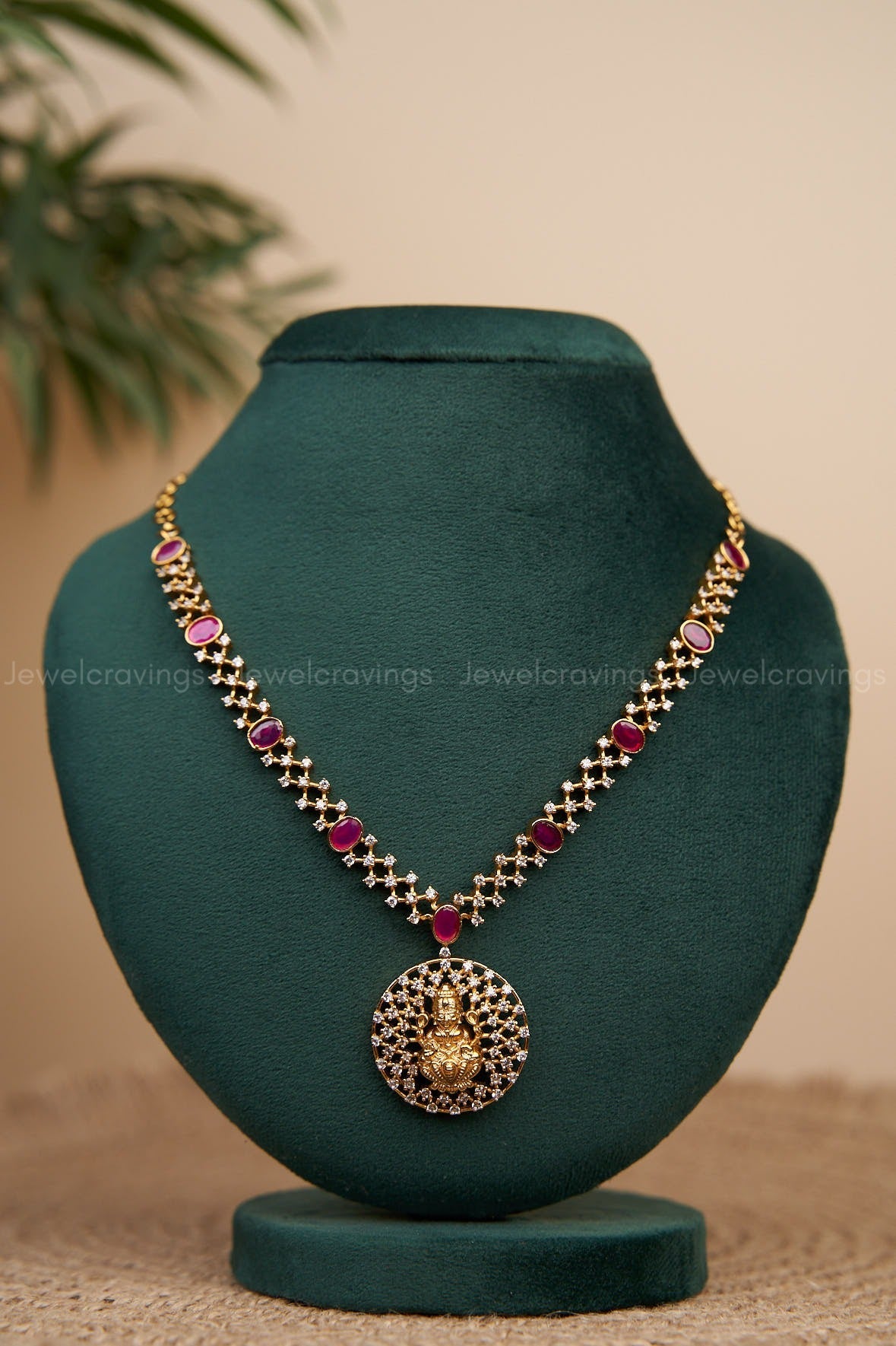 Tanisha Antique Necklace with Earrings