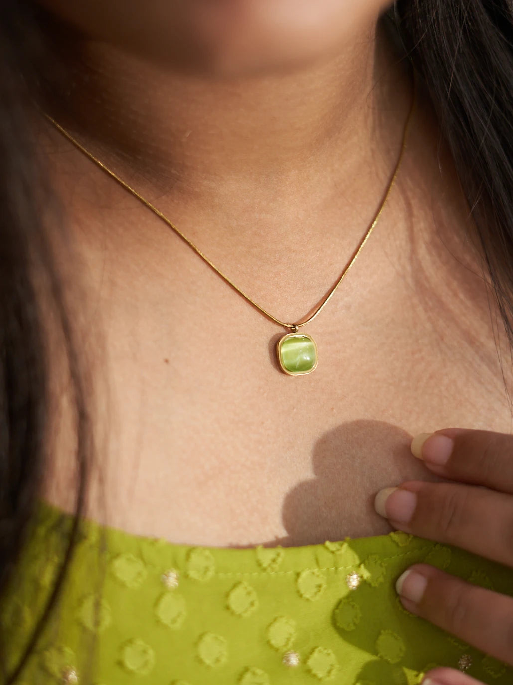 18K GOLD PLATED - SHINY SQUARE GREEN STAINLESS STEEL PENDANT