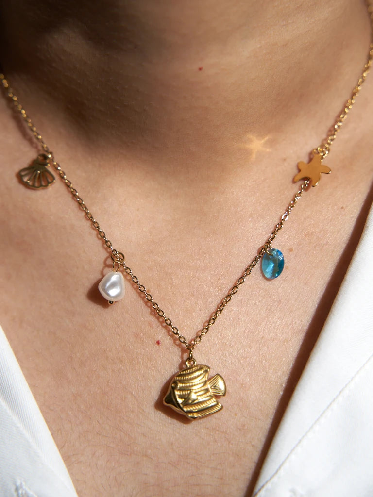 18K GOLD PLATED BEACH VIBES CHARMS - FISH PEARL CHAIN NECKLACE