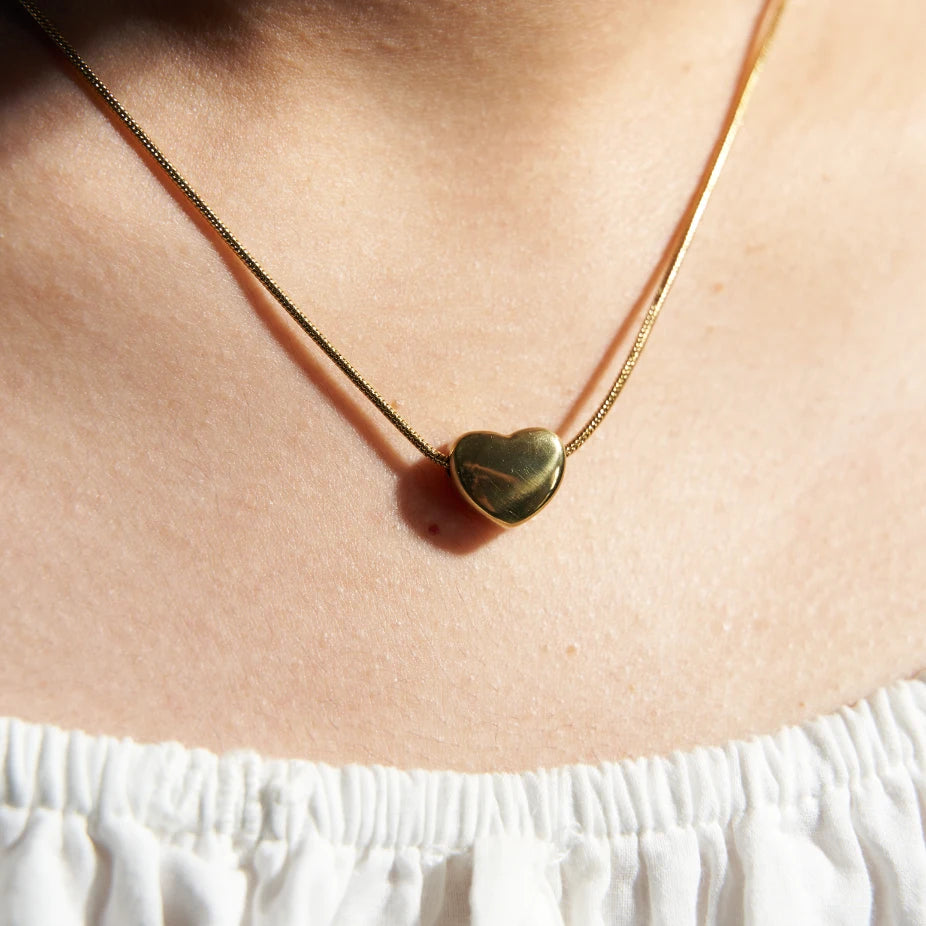 SOLID GOLD HEART PENDANT TARNISH FREE NECKLACE