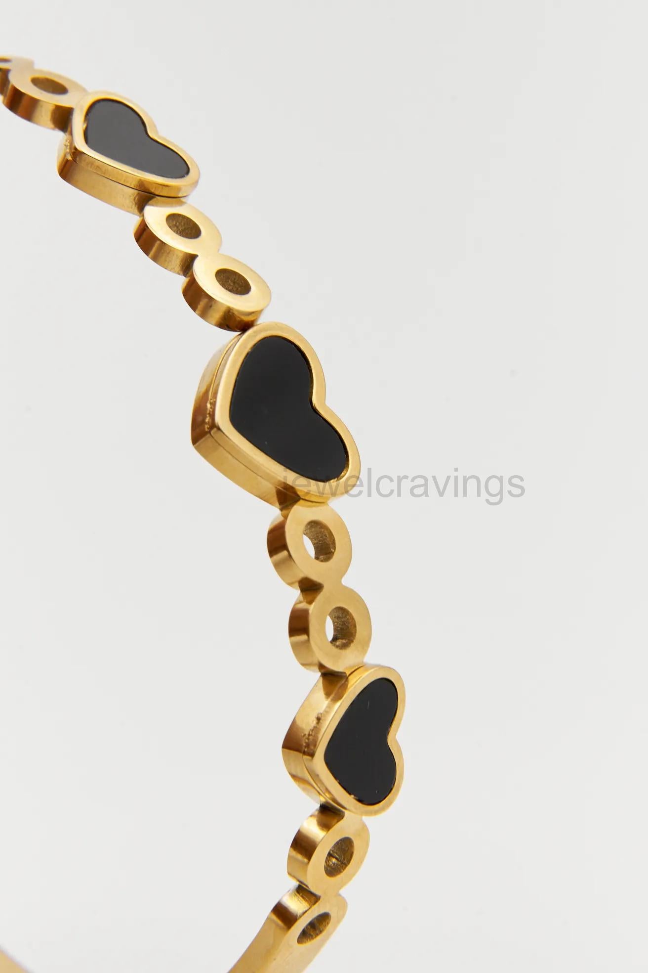 Trinity Amour – 18K Gold Plated Triple Heart Kada