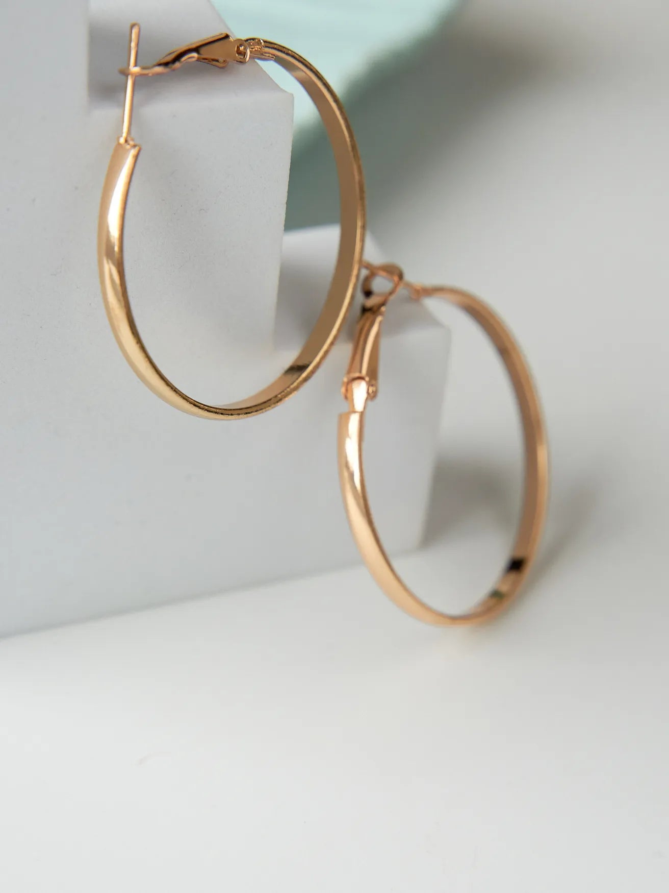 Trendy circle Anti-tarnish hoops