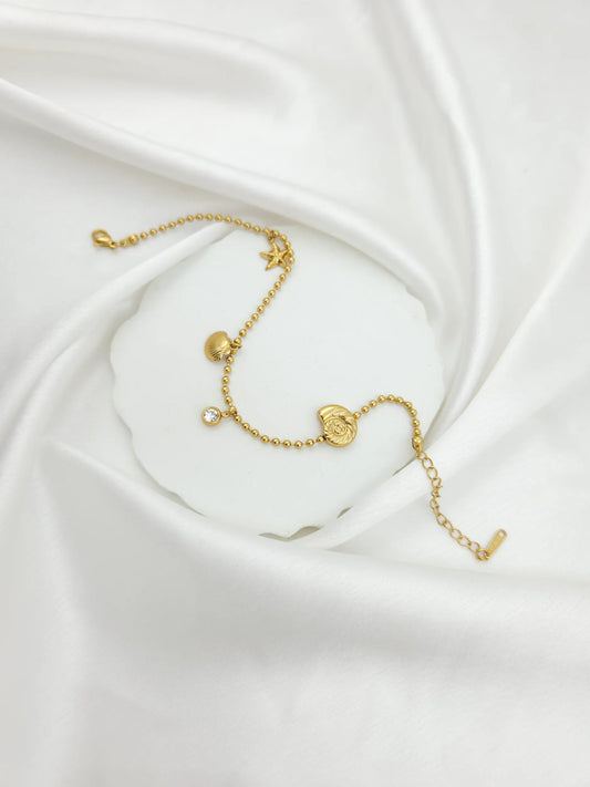 Beach theme chain bracelet