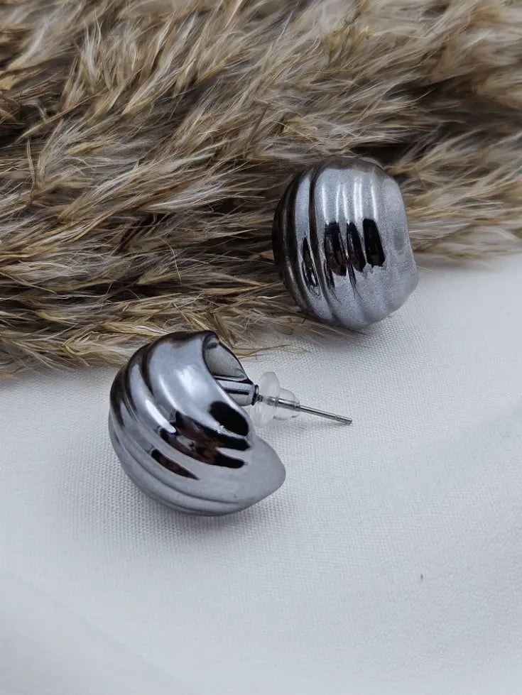 Blacky Grey Statement Earrings