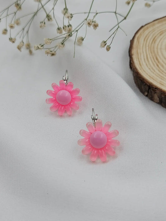 Daisy Baby Pink Hoop Earrings