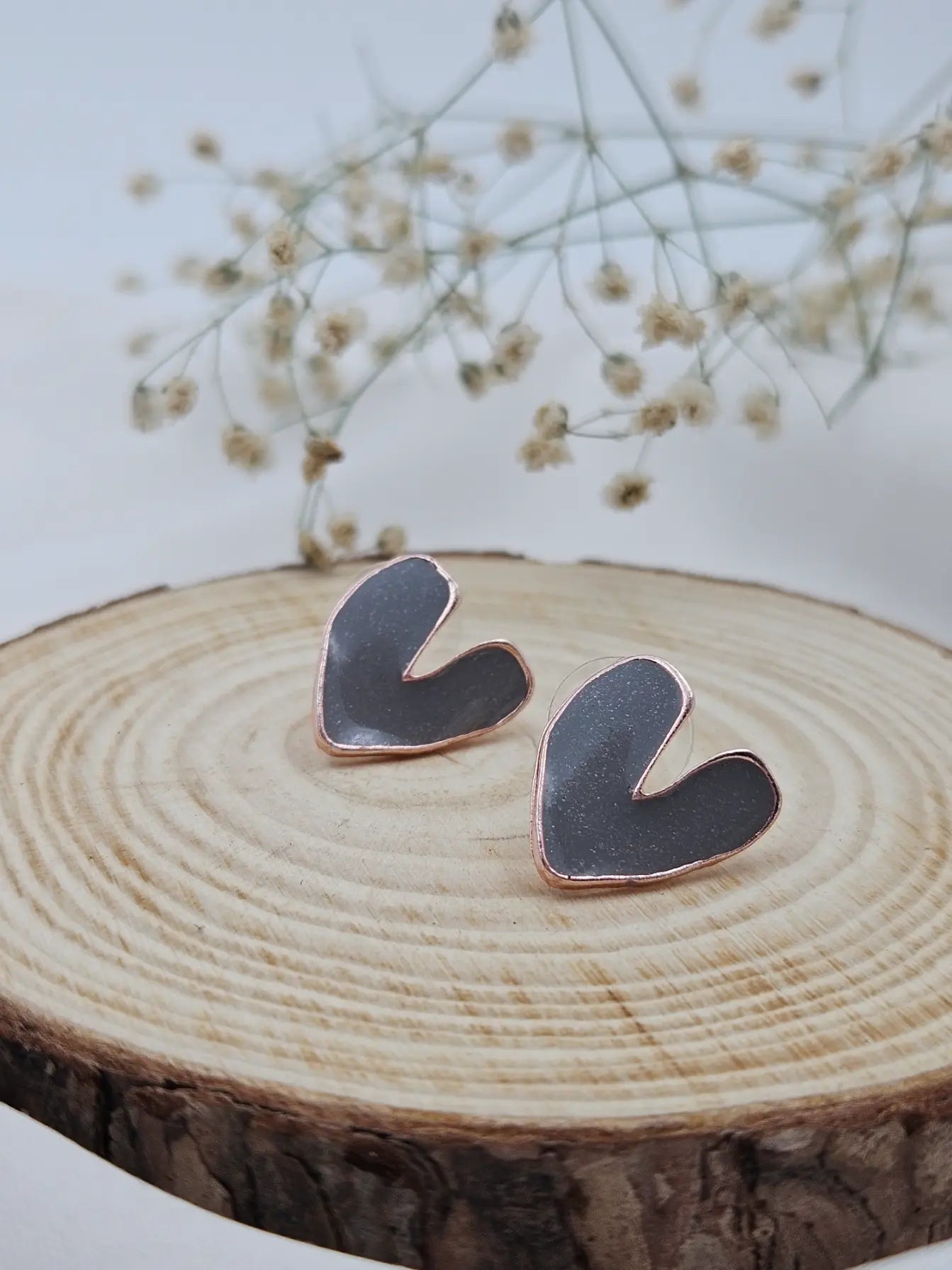 Light Grey Heart Enamel Casual Stud