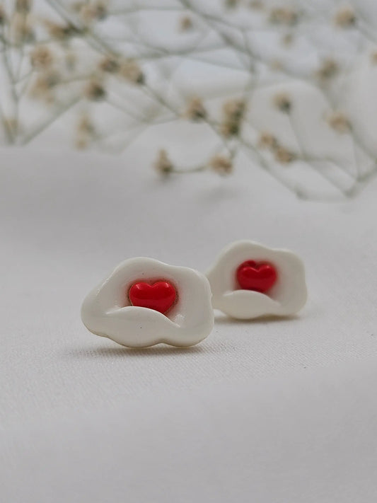 Mini Cloud Heart Stud
