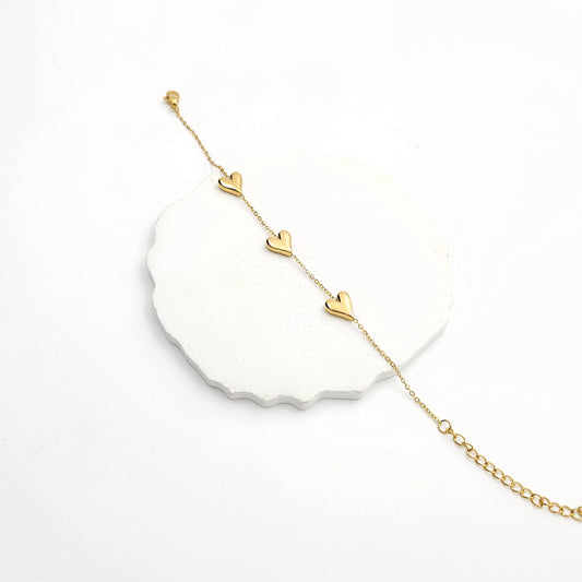 Tri heart chain bracelet