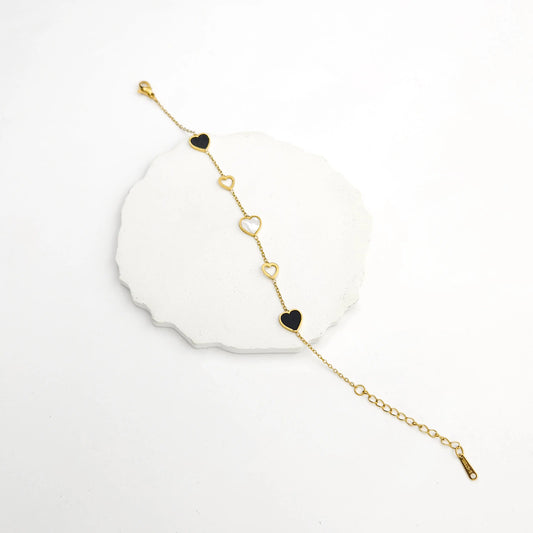 Black and white chain bracelet