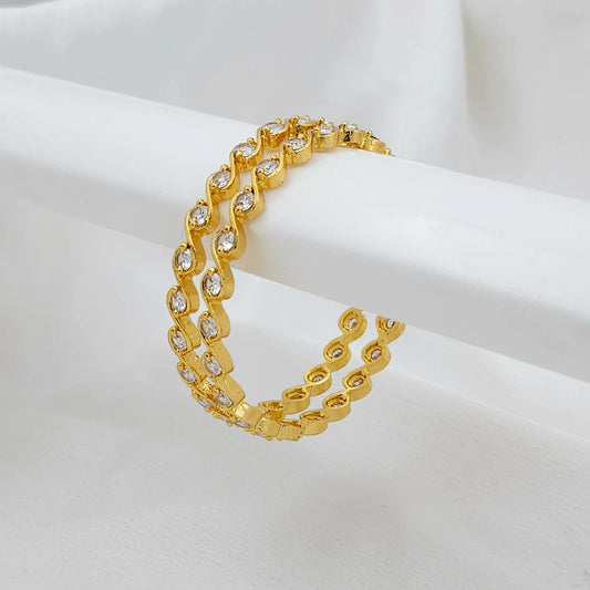 White Stone S Pattern Bangles - Set of 2