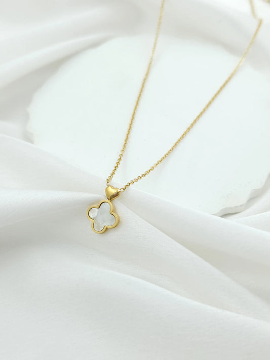 Anti Tarnish White Clover Pendant Necklace