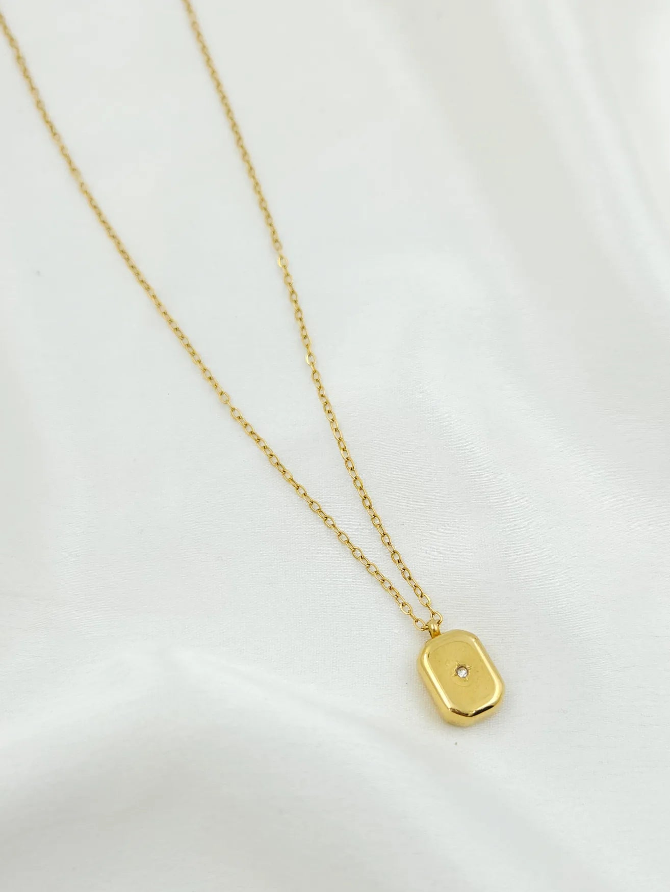 Anti-tarnish Golden Box Stone Pendant