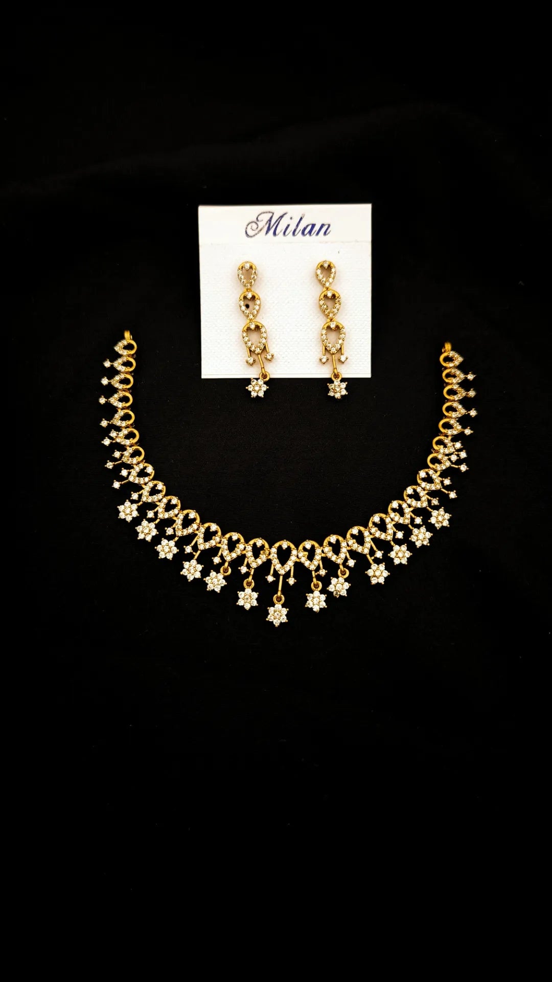 Star Diamond Studded Gold Necklace for Girls with Earrings