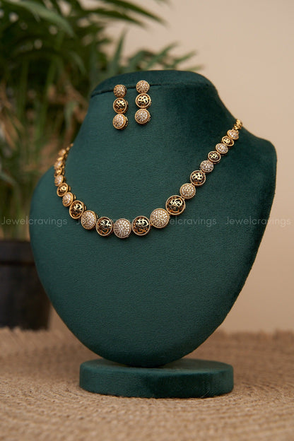 Moon-lite Necklace with Earrings