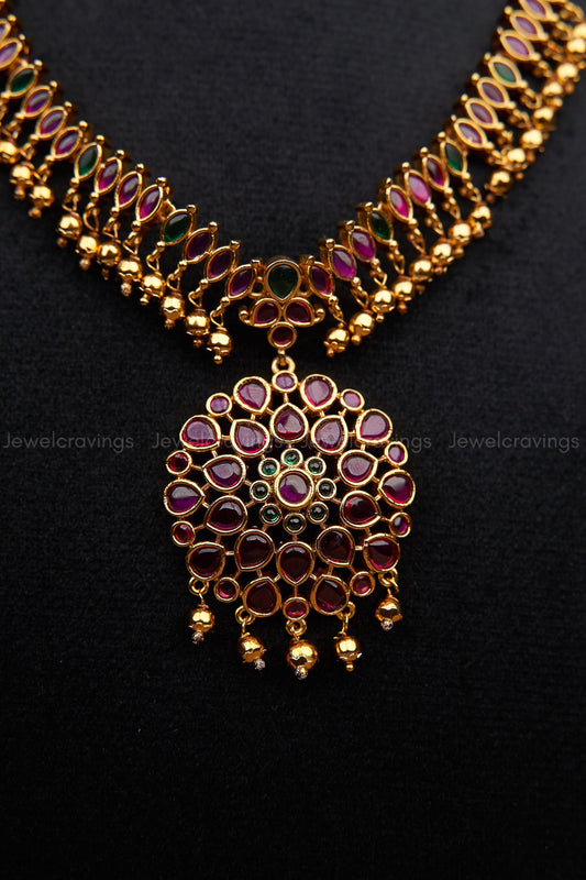 Meenakshi Antique Necklace with Earrings