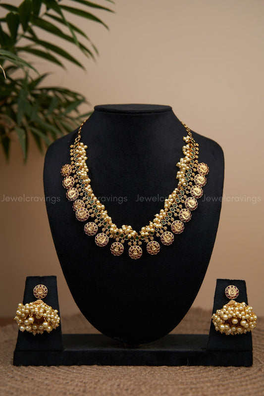 Pearl Treasure Necklace with Earrings