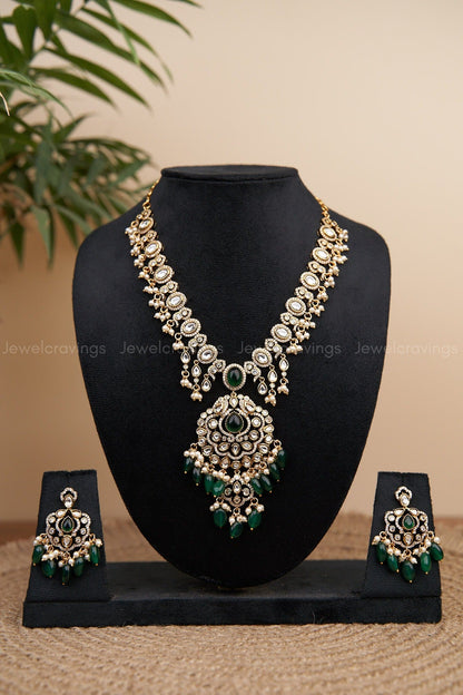 Kundan Jewellery Necklace with Earrings