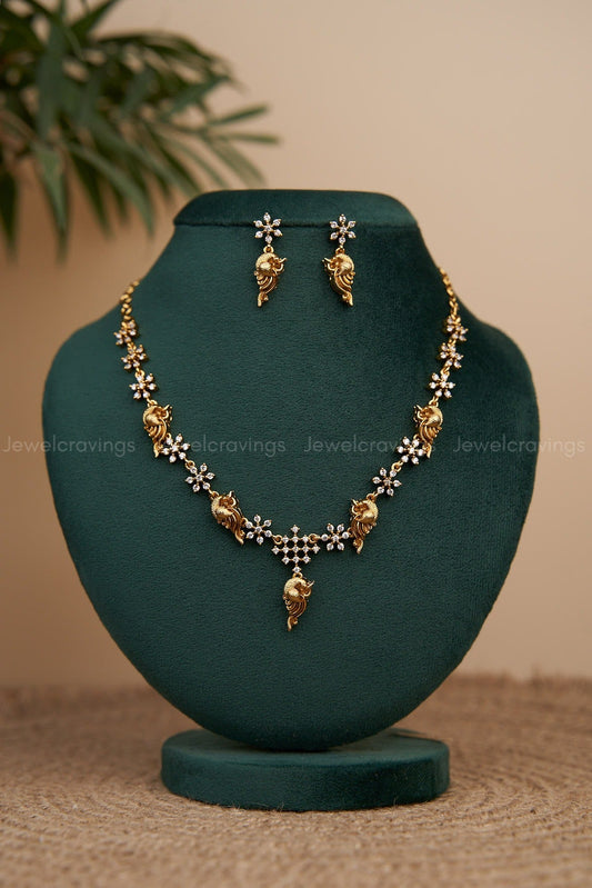 Peacock Gold Necklace with Earrings