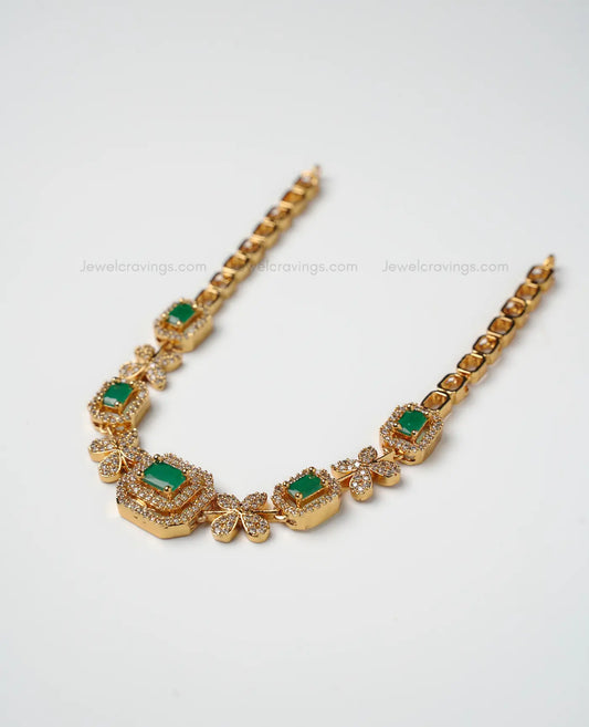 Chic Necklace with Earrings