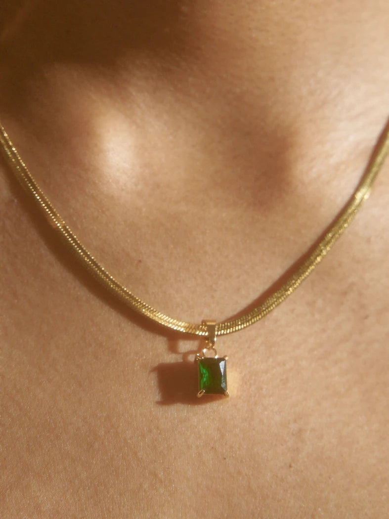 TRENDING GOLD EMERALD SNAKE CHAIN - 18K GOLD PLATED