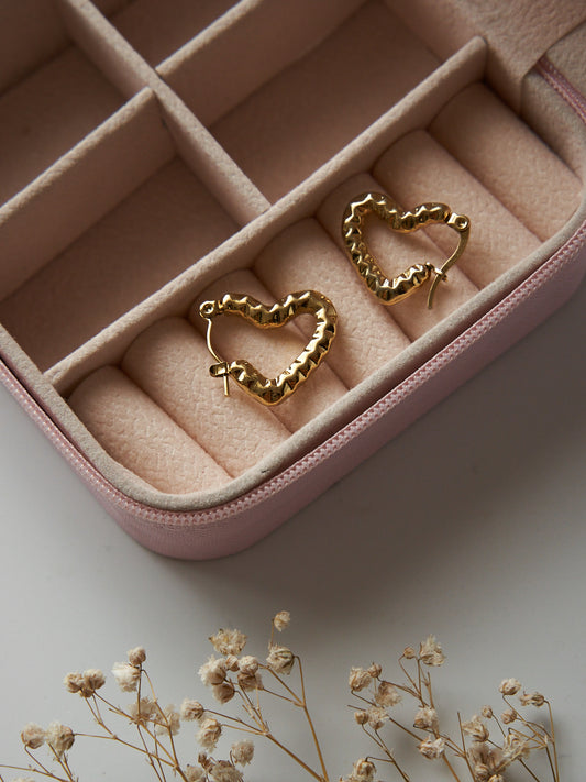 Heart minimal hoops