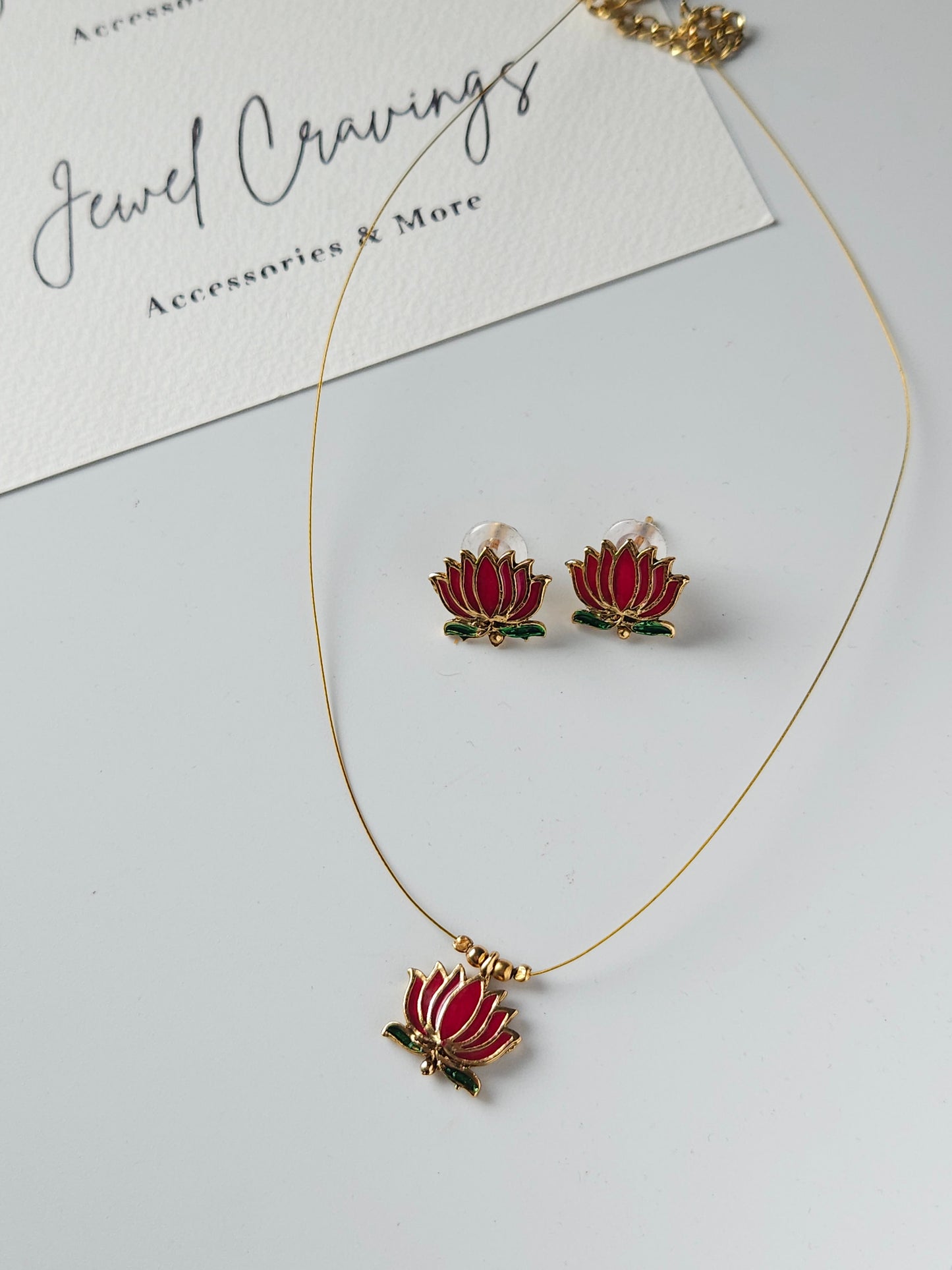 Lotus invisible set