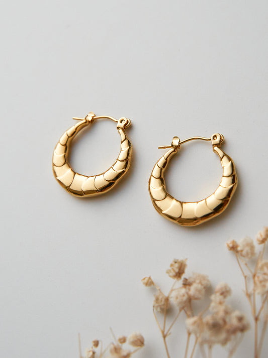Croissant hoops