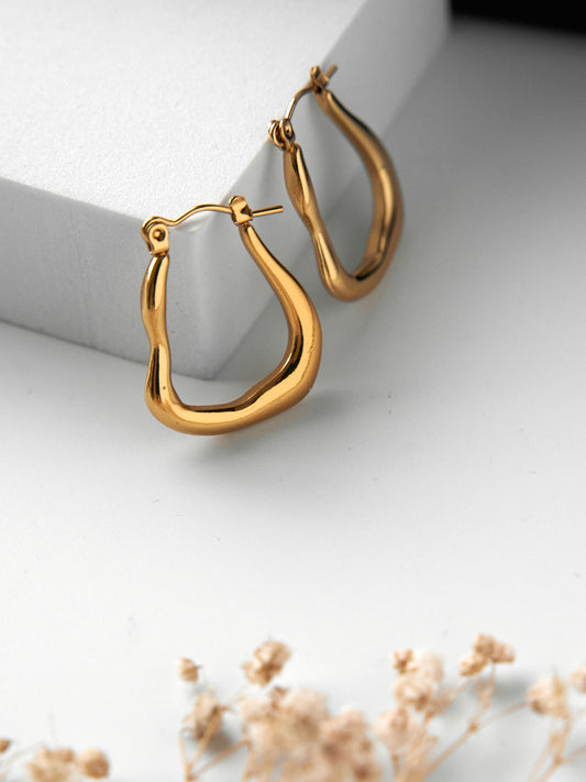 Curvy hoops
