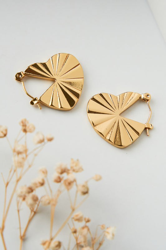 Heart shiny hoops